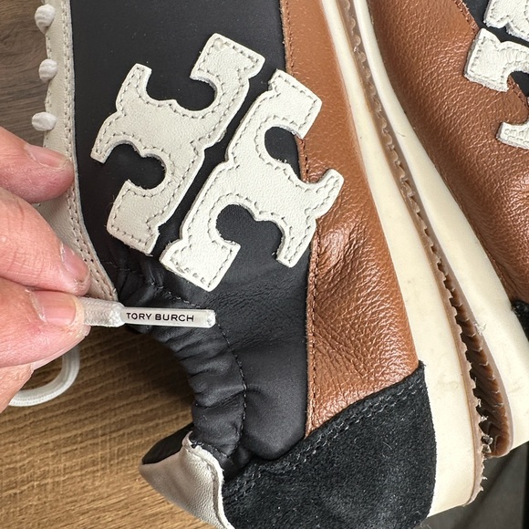 Tory Burch woman’s Sneakers in Black, White, and Brown - Picture 5 of 16